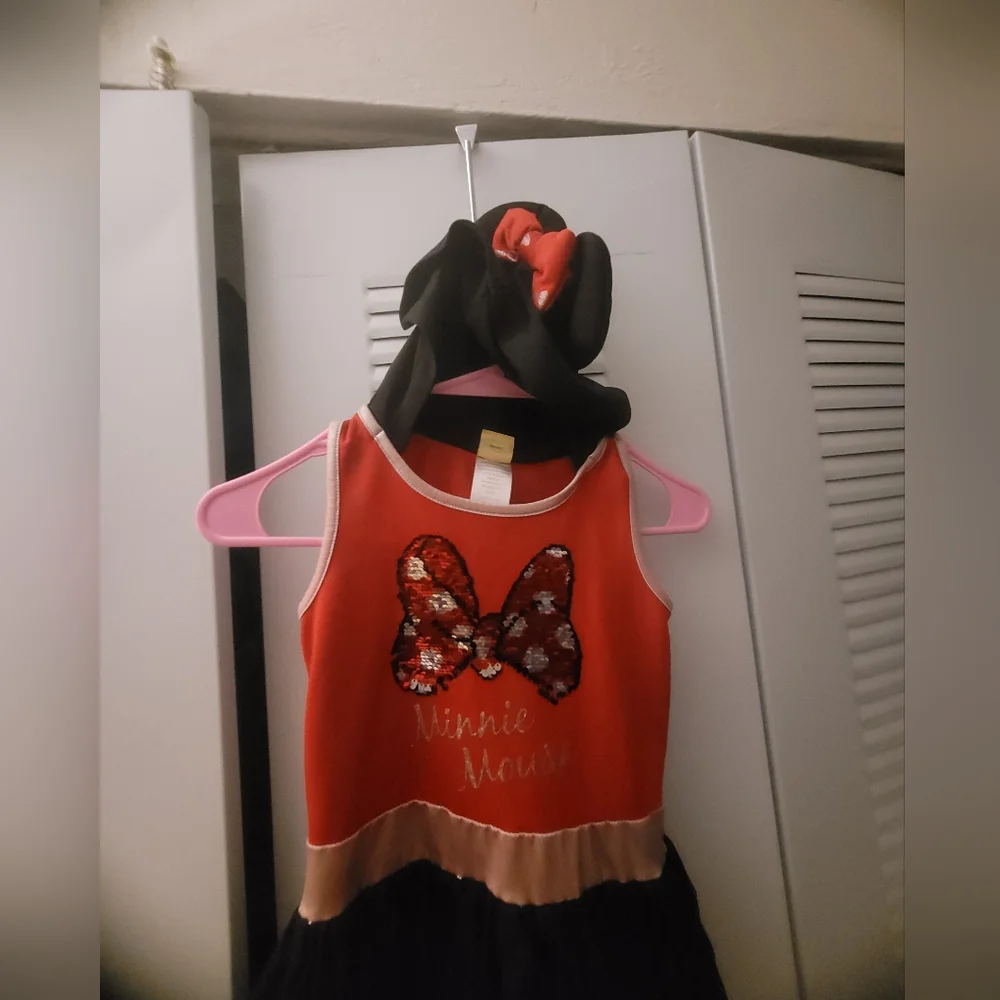Disney charming minnie